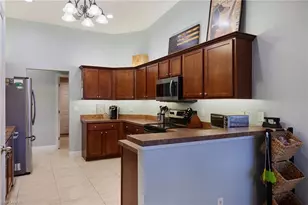 3321 SW 26th Pl, Cape Coral, FL 33914 - Photo 10