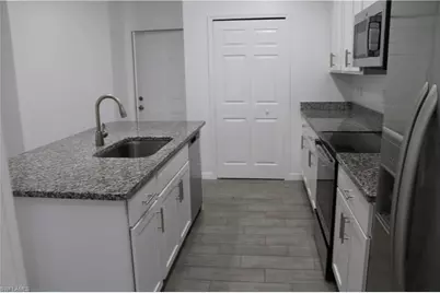 318 NW 14th St, Cape Coral, FL 33993 - Photo 10