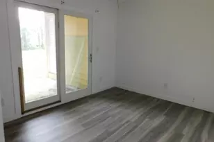 3203 Woodside Ave, Naples, FL 34112 - Photo 10