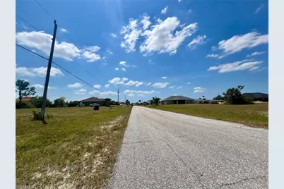 1031 NW 20th Pl, Cape Coral, FL 33993 - Photo 2