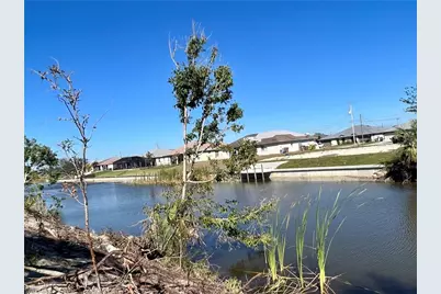 3431 SW 8th Ct, Cape Coral, FL 33914 - Photo 2