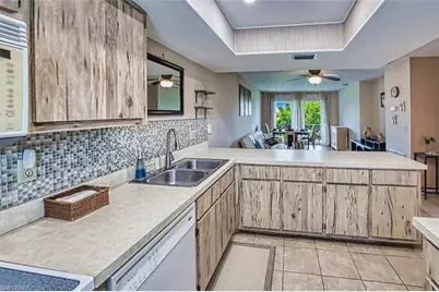 16001 Dublin Cir #203, Fort Myers, FL 33908 - Photo 16