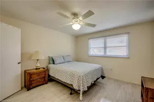 909 SE 46th Ln, Cape Coral, FL 33904 - Photo 18