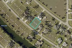 2207 NE 19th Pl, Cape Coral, FL 33909 - Photo 1