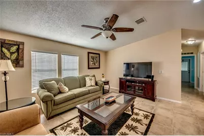 14 Nancy Ln, Fort Myers Beach, FL 33931 - Photo 10