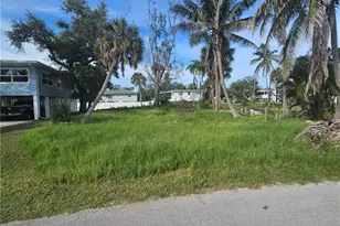 5397 Palmetto St, Fort Myers Beach, FL 33931 - Photo 1