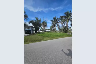 5397 Palmetto St, Fort Myers Beach, FL 33931 - Photo 2