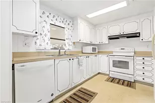 9231 Caloosa Dr, North Fort Myers, FL 33903 - Photo 12