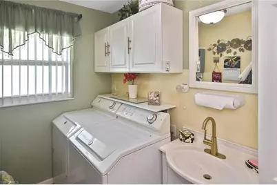 725 Milwaukee Blvd, Lehigh Acres, FL 33974 - Photo 16