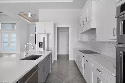 1422 Mohawk Pkwy, Cape Coral, FL 33914 - Photo 12