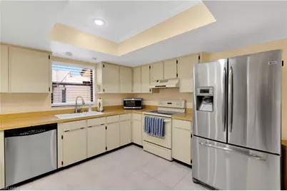 5282 Concord Way, Fort Myers, FL 33907 - Photo 8