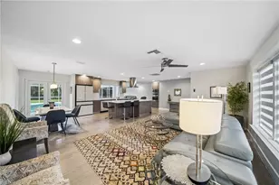 422 Coral Dr, Cape Coral, FL 33904 - Photo 4