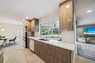 422 Coral Dr, Cape Coral, FL 33904 - Photo 14