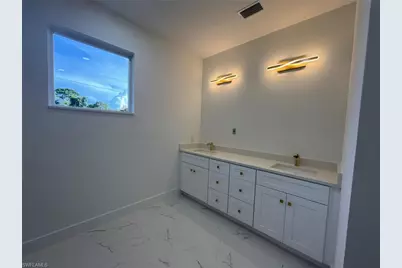 578 Woodview Dr, Lehigh Acres, FL 33972 - Photo 12