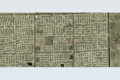 820 Tuba Ct, Lehigh Acres, FL 33974 - Photo 2