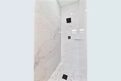 1020 Carroll St E, Lehigh Acres, FL 33974 - Photo 12