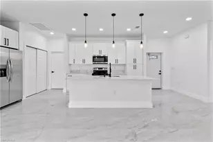 1020 Carroll St E, Lehigh Acres, FL 33974 - Photo 6