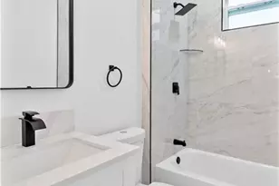 1020 Carroll St E, Lehigh Acres, FL 33974 - Photo 14