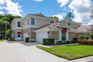 945 Carrick Bend Cir, Naples, FL 34110 - Photo 1