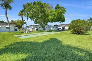 14 Temple Ct, Lehigh Acres, FL 33936 - Photo 28
