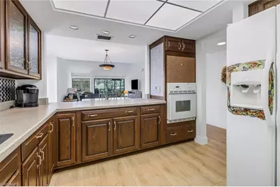 4600 Flagship Dr #201, Fort Myers, FL 33919 - Photo 10