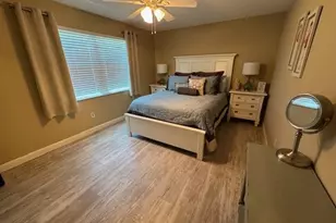 1828 Pine Valley Dr, Fort Myers, FL 33907 - Photo 12