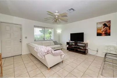 712 SE 8th St #A, Cape Coral, FL 33990 - Photo 10