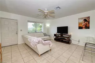 712 SE 8th St, Cape Coral, FL 33990 - Photo 10