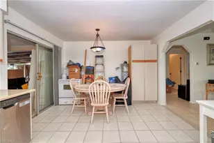 712 SE 8th St, Cape Coral, FL 33990 - Photo 14