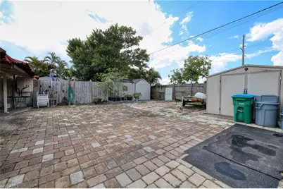 712 SE 8th St #A, Cape Coral, FL 33990 - Photo 26