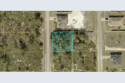 1614 Hibiscus Ave, Lehigh Acres, FL 33972 - Photo 1