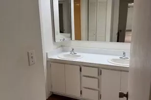 1589 Park Meadows Dr, Fort Myers, FL 33907 - Photo 4