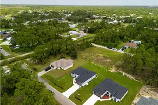 2814 39th St W, Lehigh Acres, FL 33971 - Photo 24