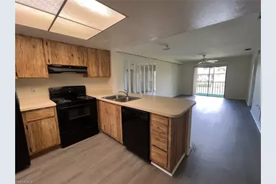 4790 S Cleveland Ave #1906, Fort Myers, FL 33907 - Photo 4