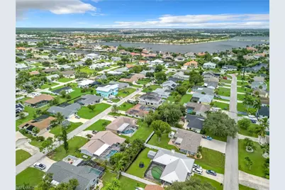 6049 Perthshire Ln, Fort Myers, FL 33908 - Photo 32