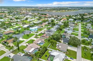 6049 Perthshire Ln, Fort Myers, FL 33908 - Photo 32