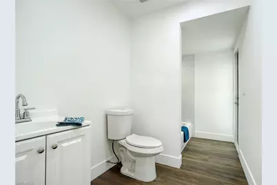 6049 Perthshire Ln, Fort Myers, FL 33908 - Photo 16