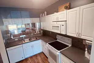 10053 Spyglass Hill Ln, Fort Myers, FL 33966 - Photo 14