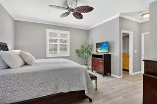 2073 Fairmont Ln, Naples, FL 34120 - Photo 16