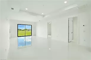 2725 Embers Pkwy W, Cape Coral, FL 33993 - Photo 4