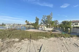 907 NW 38th Ave, Cape Coral, FL 33993 - Photo 1