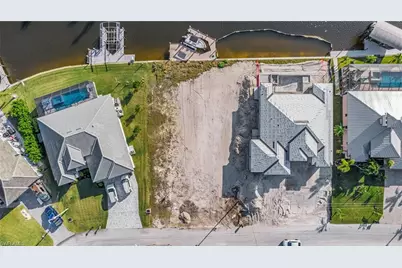 907 NW 38th Ave, Cape Coral, FL 33993 - Photo 10