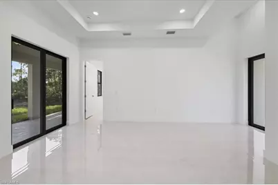 820 Ashland St E, Lehigh Acres, FL 33974 - Photo 10