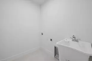 820 Ashland St E, Lehigh Acres, FL 33974 - Photo 24