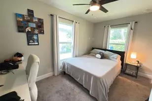 202 Village Circle, Labelle, FL 33935 - Photo 6