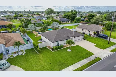 3327 Santa Barbara Blvd, Cape Coral, FL 33914 - Photo 36