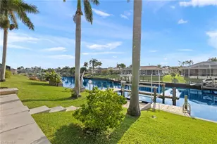 2236 SE 27th St, Cape Coral, FL 33904 - Photo 2