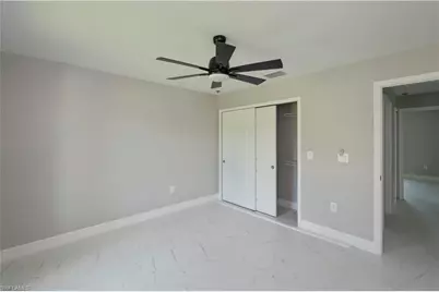 8050 Salem Cir, Labelle, FL 33935 - Photo 24