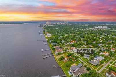 2904 Valencia Way, Fort Myers, FL 33901 - Photo 14