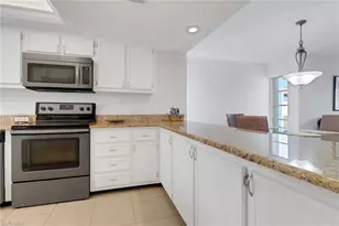 4417 Spanker Ct, Fort Myers, FL 33919 - Photo 4